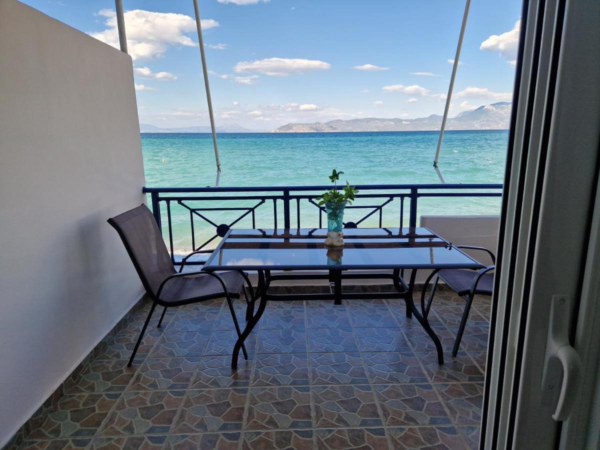 Korinthian Sea View Apartment Nerantza Bagian luar foto