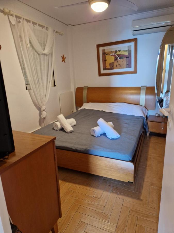 Korinthian Sea View Apartment Nerantza Bagian luar foto
