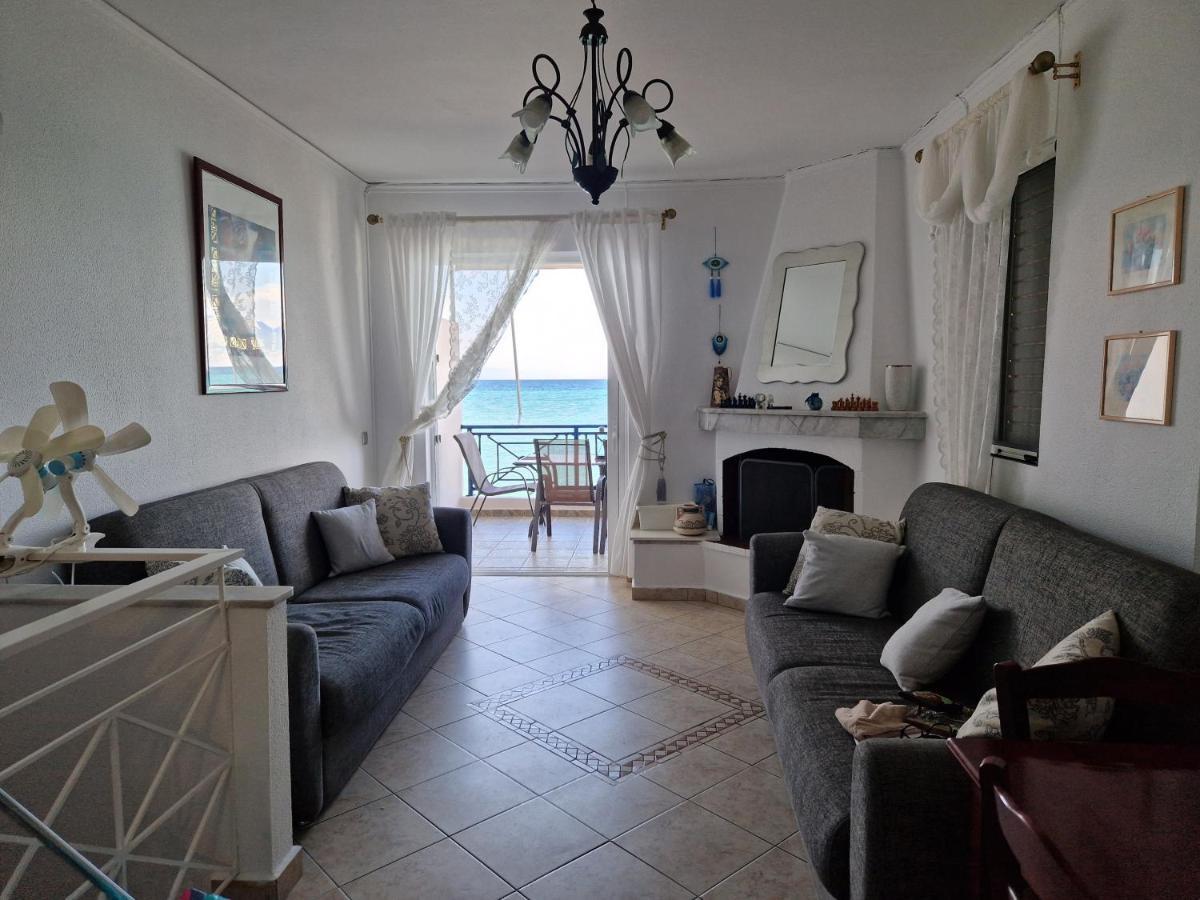 Korinthian Sea View Apartment Nerantza Bagian luar foto