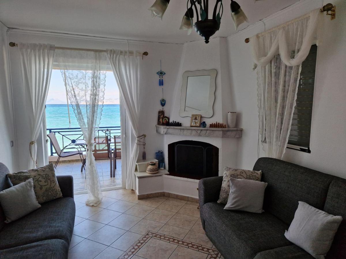 Korinthian Sea View Apartment Nerantza Bagian luar foto